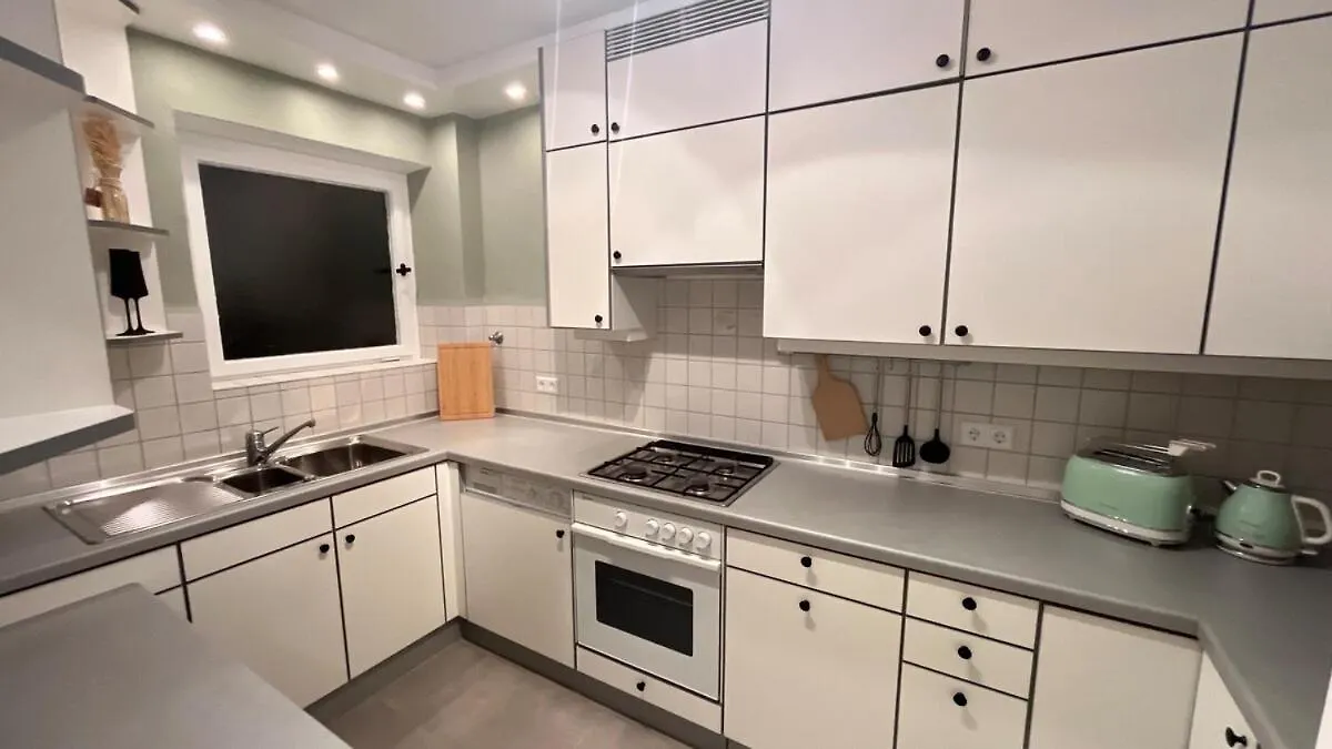 Apartment In The Center Of شتوتغارت